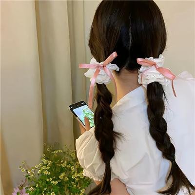 女仆们